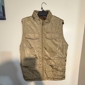 Men's Quilted Utility Vest in Khaki